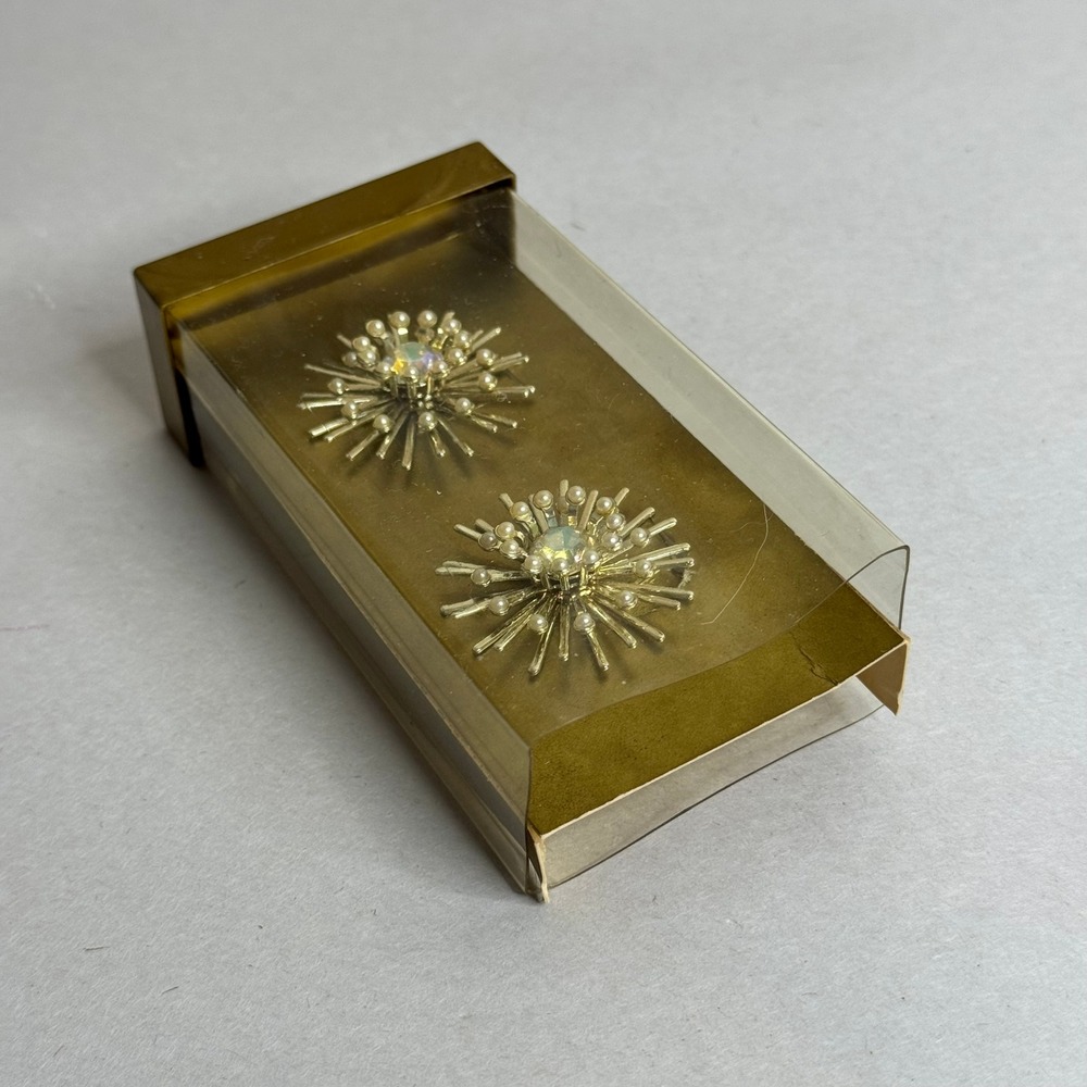 Sarah Coventry Star Light 7634 Clip On Earrings Aurora Borealis Faux Pearl Gold